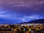 タイ,バンコク,海外,生活,停電,UPS,無停電電源装置,使い方,故障,雷