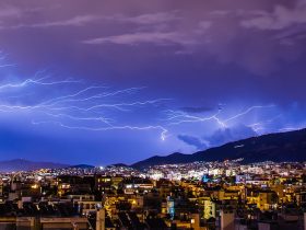 タイ,バンコク,海外,生活,停電,UPS,無停電電源装置,使い方,故障,雷