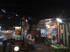 The Conner 79,ザ コーナー79,オンヌット駅,ビアガーデン,タイ料理,屋台,ナイトマーケット